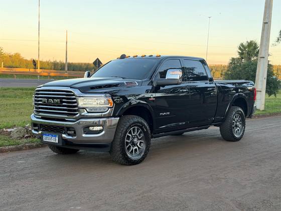 RAM 3500 6.7 I6 TURBO DIESEL LIMITED LONGHORN CD 4X4 AUTOMÁTICO RAM 3500 6.7 I6 TURBO DIESEL LIMITED LONGHORN CD 4X4 AUTOMÁTICO
